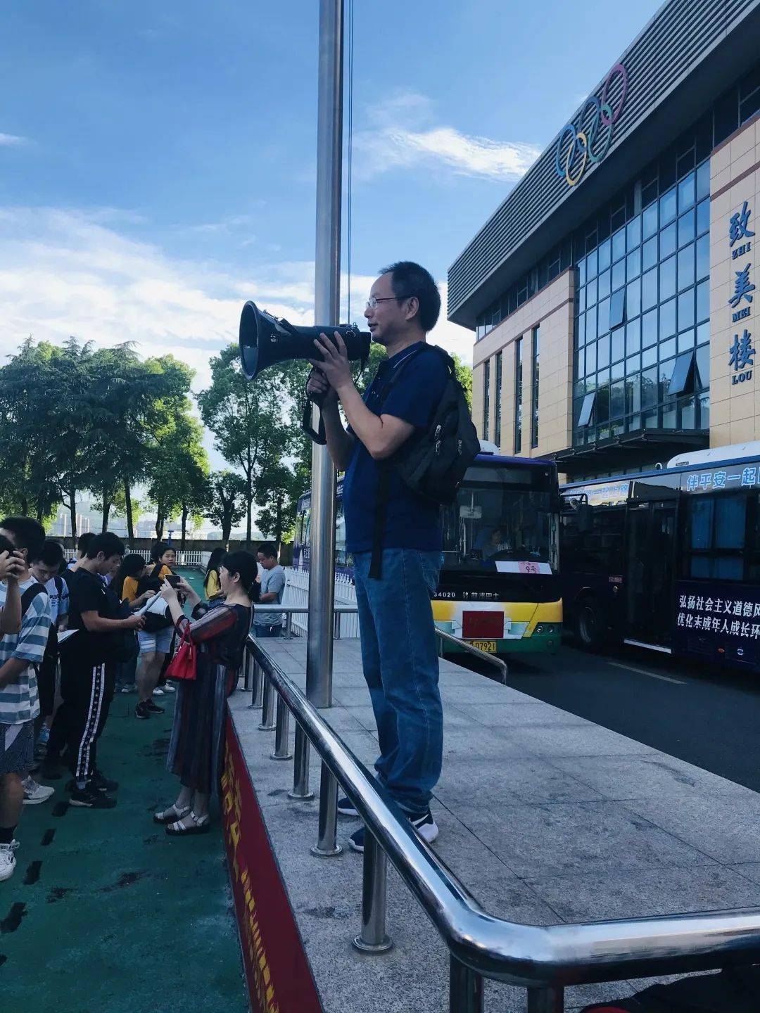 揭秘白小姐三期必出一肖種特之謎，揭秘白小姐三期必出一肖種特秘密