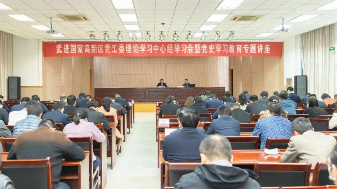 今晚買彩票，四不像開什么？，今晚彩票運勢揭秘，四不像將開什么號碼？